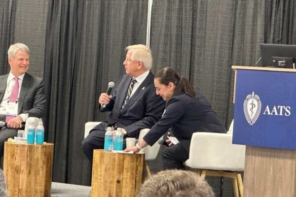 Participación del Dr. Guillermo N. Vaccarino en el 105° Congreso de la AATS – Seattle 2025